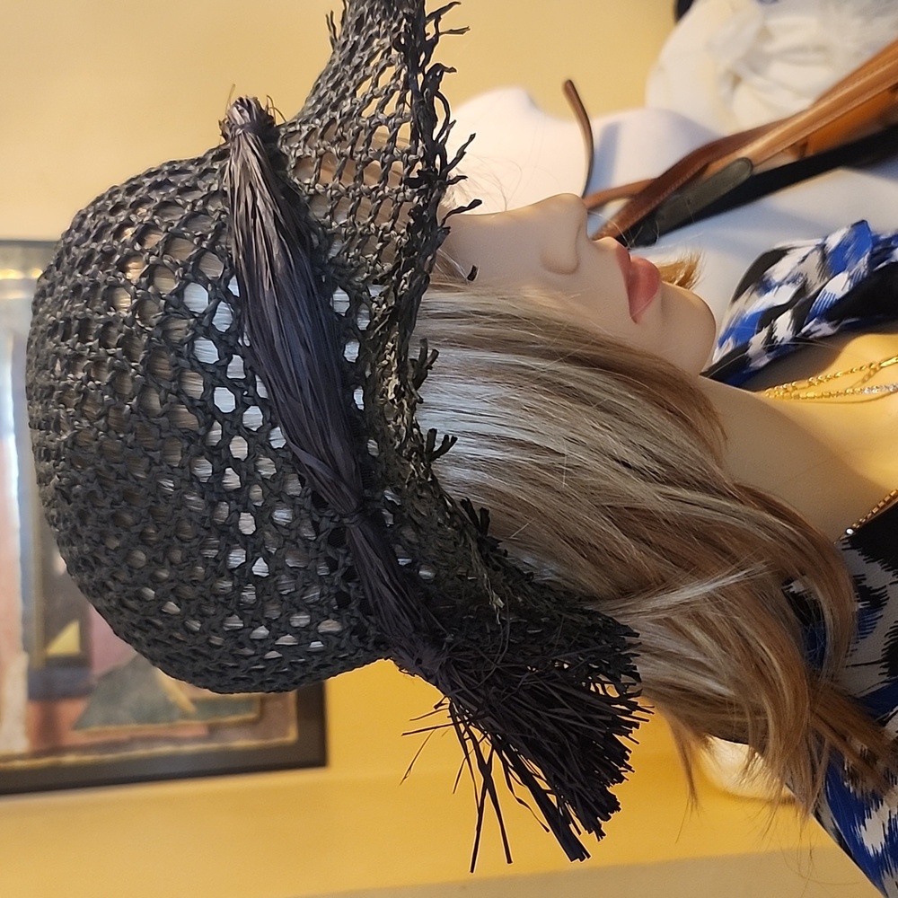 Dior Runway Hat Black 100% Paper Rare NWT Elegant Women's Hat Needs Steaming S/M - Picture 16 of 16
